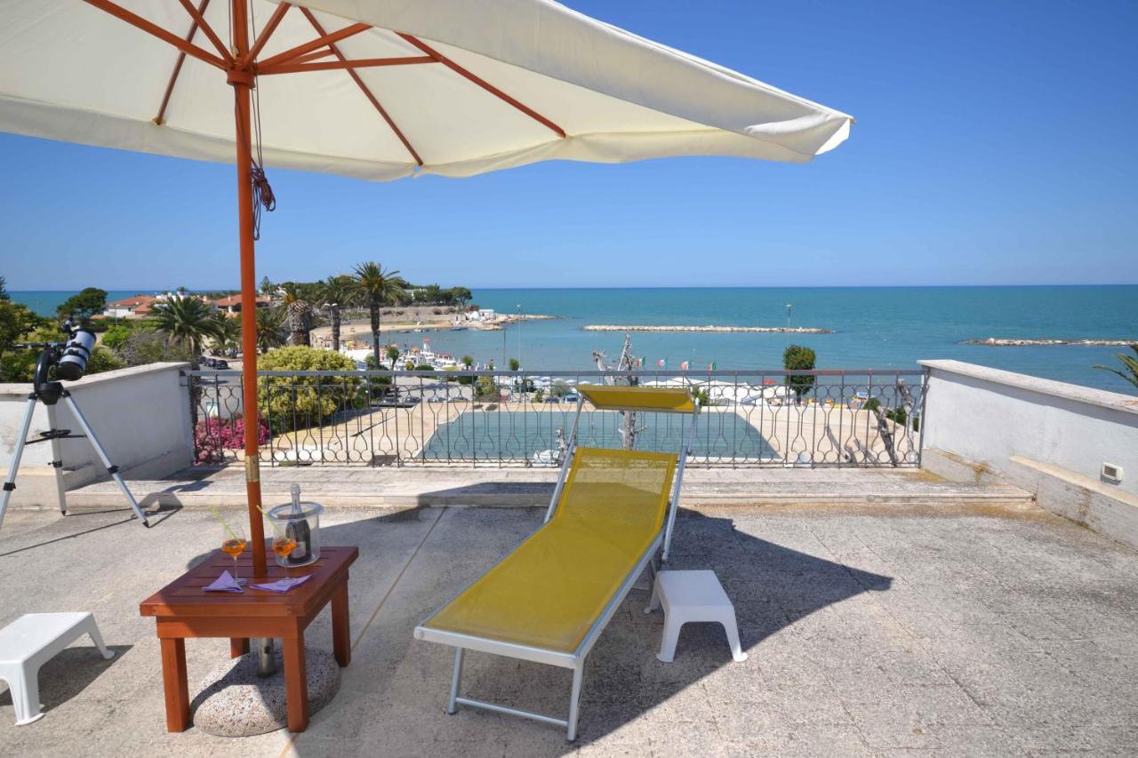Golden Bay Bed & Breakfast ตรานิ ภายนอก รูปภาพ